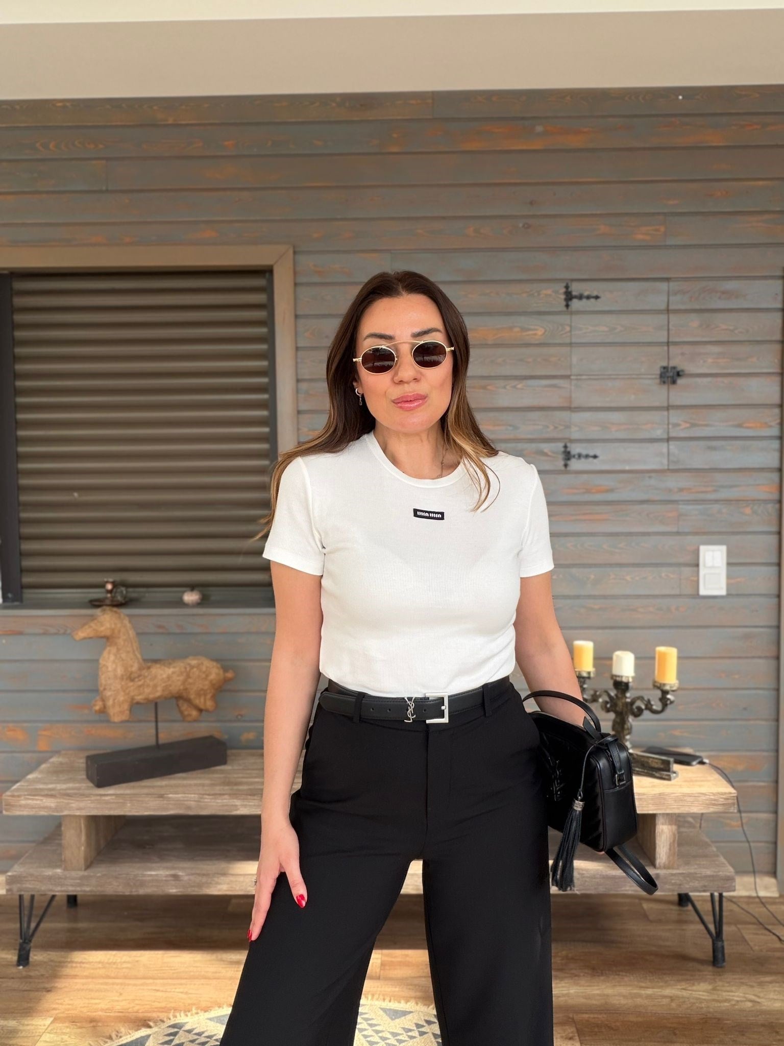 Ön Orta Armalı Basıc T-Shirt