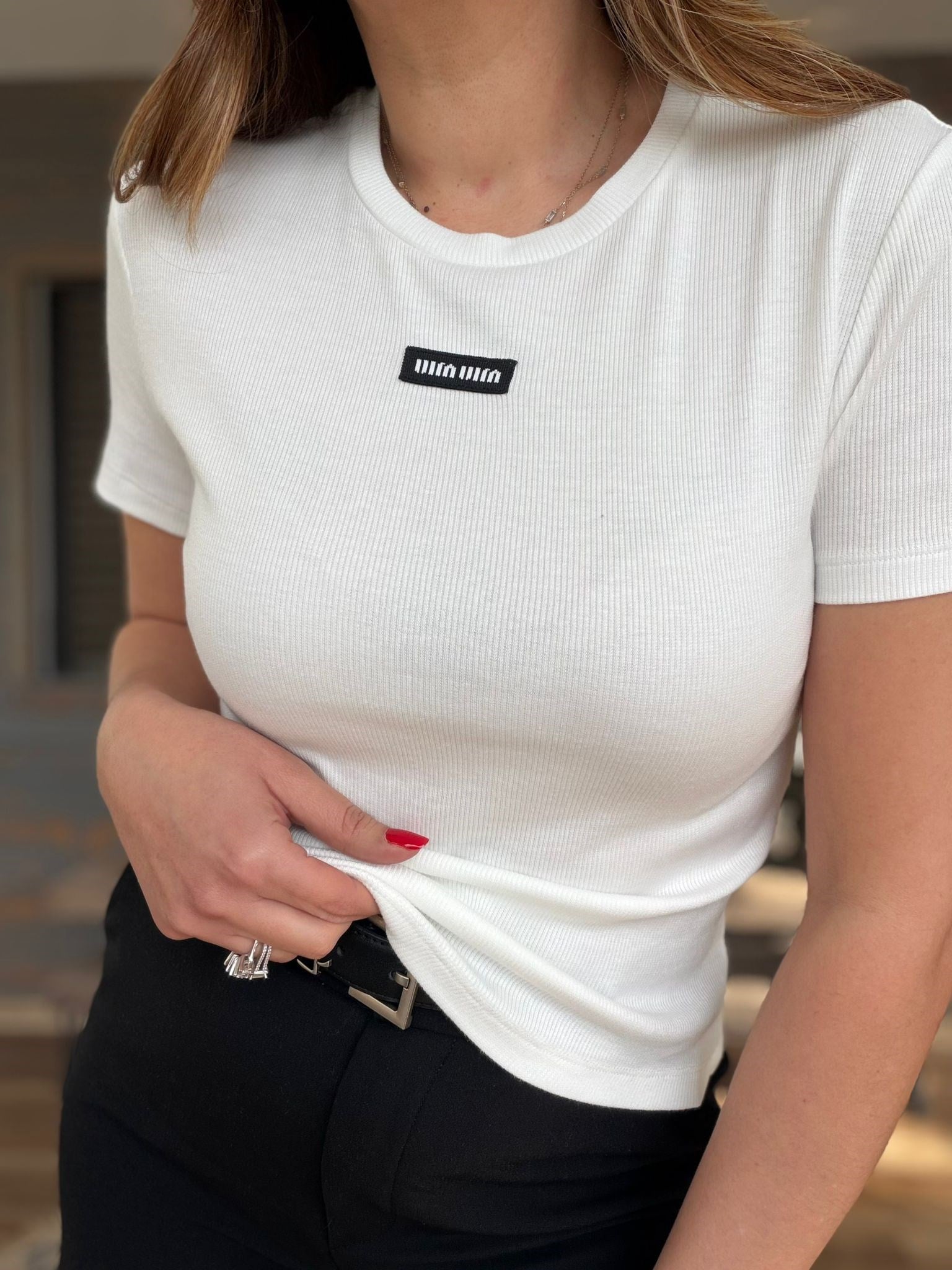 Ön Orta Armalı Basıc T-Shirt