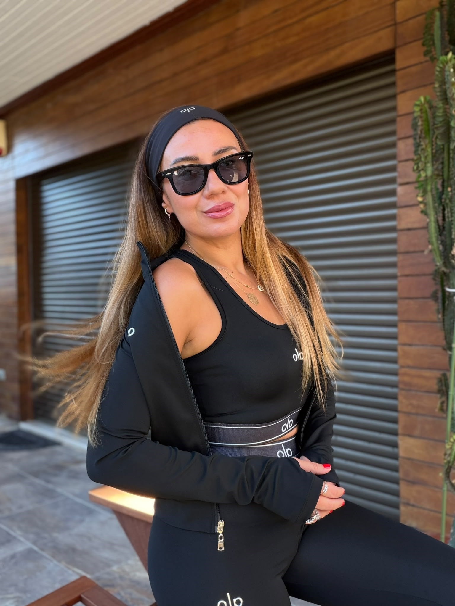 Slikon Logolu Tayt Crop Dalgıç Hırka Takım