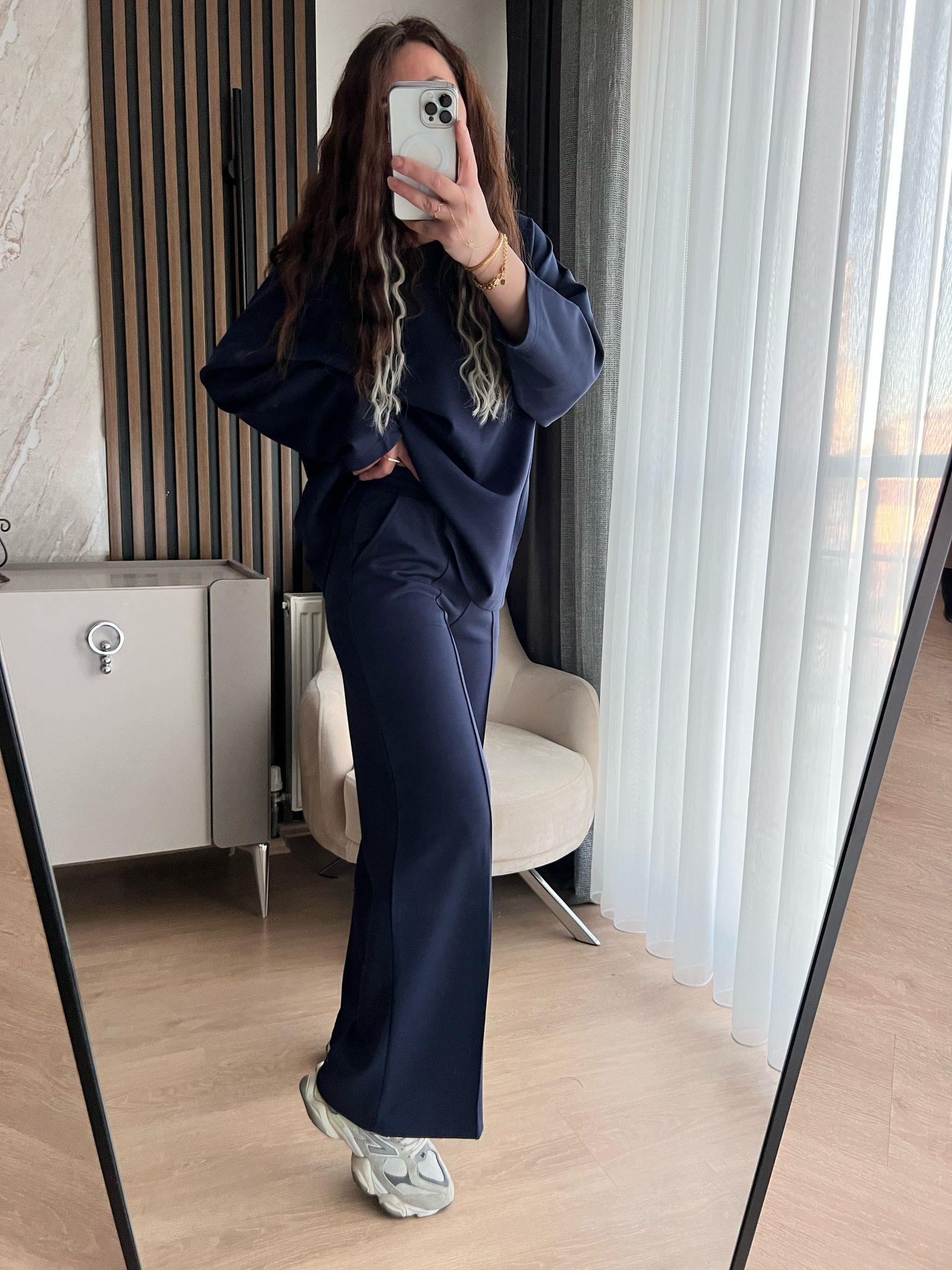 KAYIK YAKA LACİVERT TAKIM