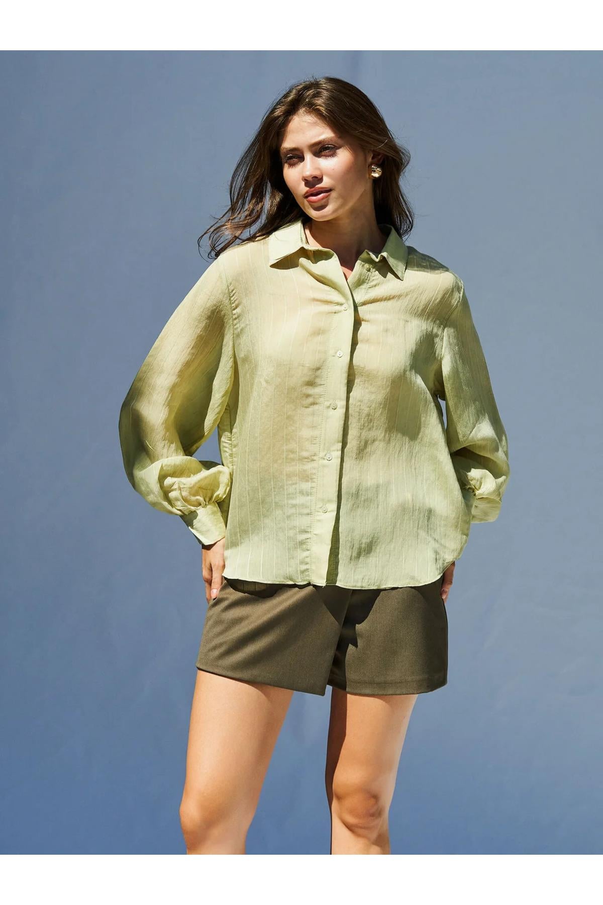 yesil-balon-kol-oversize-gomlek-0742af.jpg