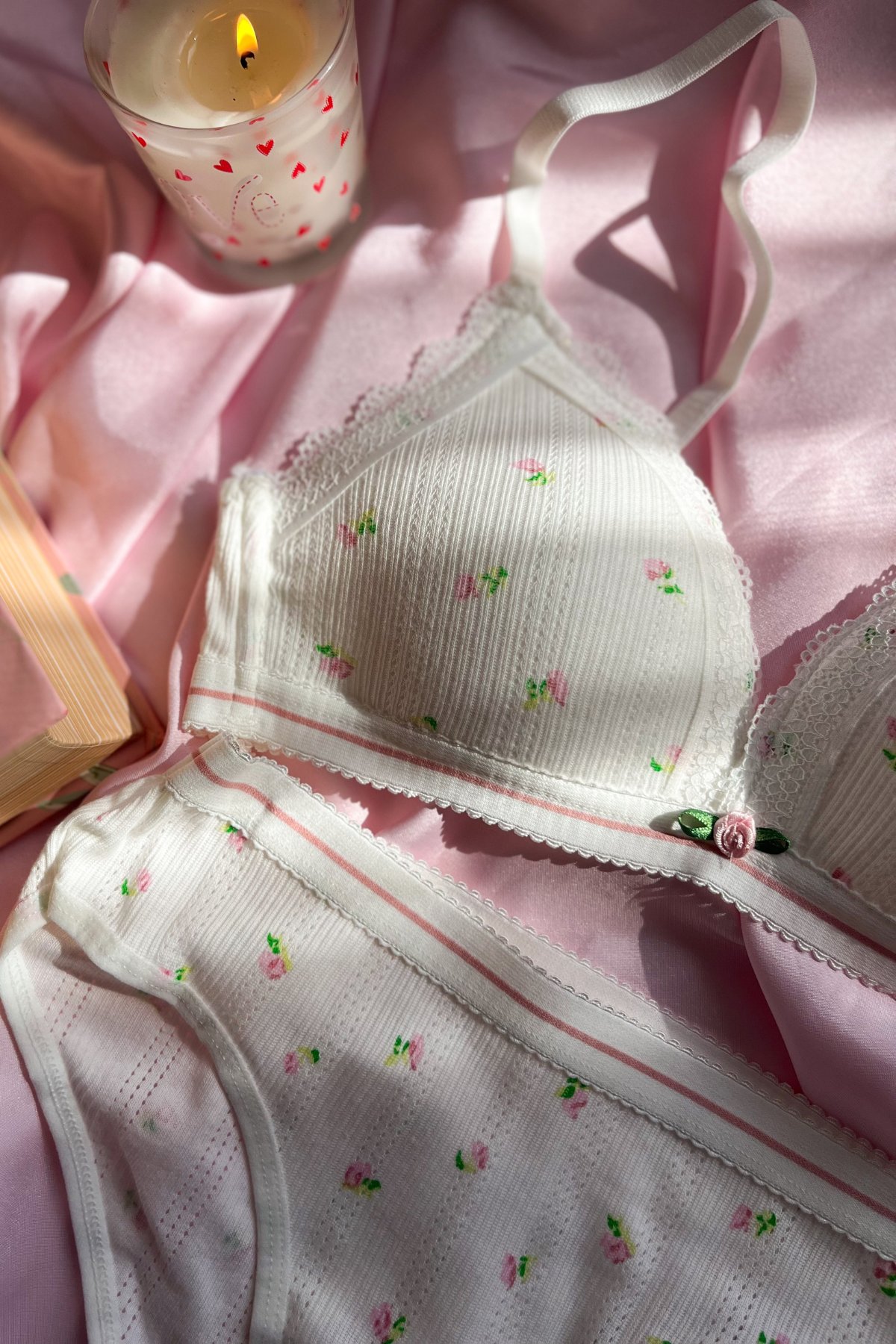 Yayoi Kusama-Beyaz Pamuklu Çiçek Desenli Bralet set