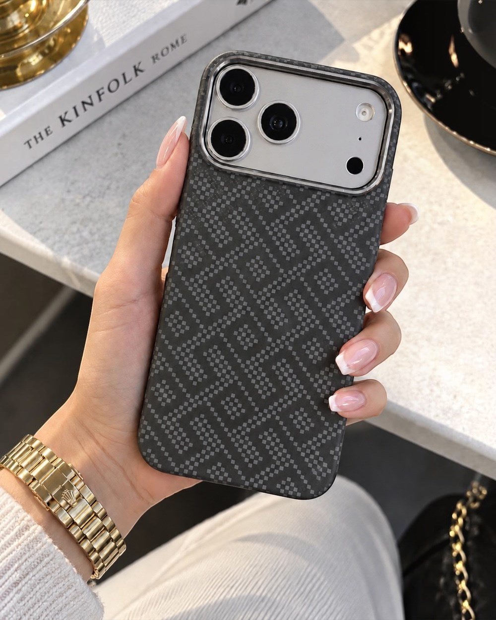 Telefon KılıfıIphone Uyumlu Metal Çerçeveli Prestige Karbonfiber Magsafe Destekli Kılıf