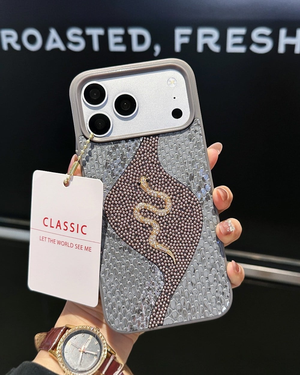 Telefon KılıfıIphone Uyumlu Yılan Derisi Dokulu Taşlı Yılanlı Premium Kılıf