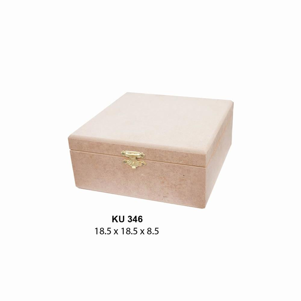 KU 346 ORTABOY KLİPSLİ KARE KUTU