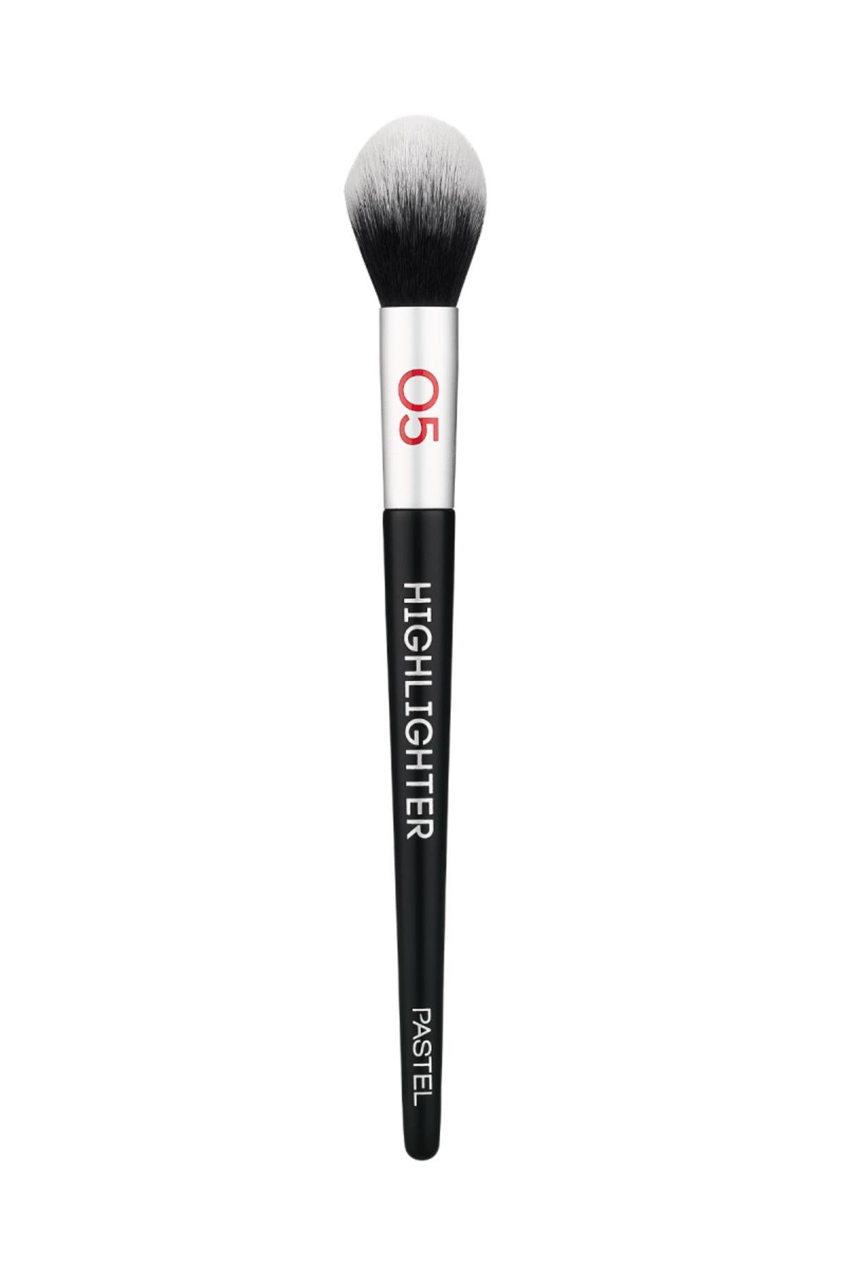 Profashıon Hıglıghter Brush 05