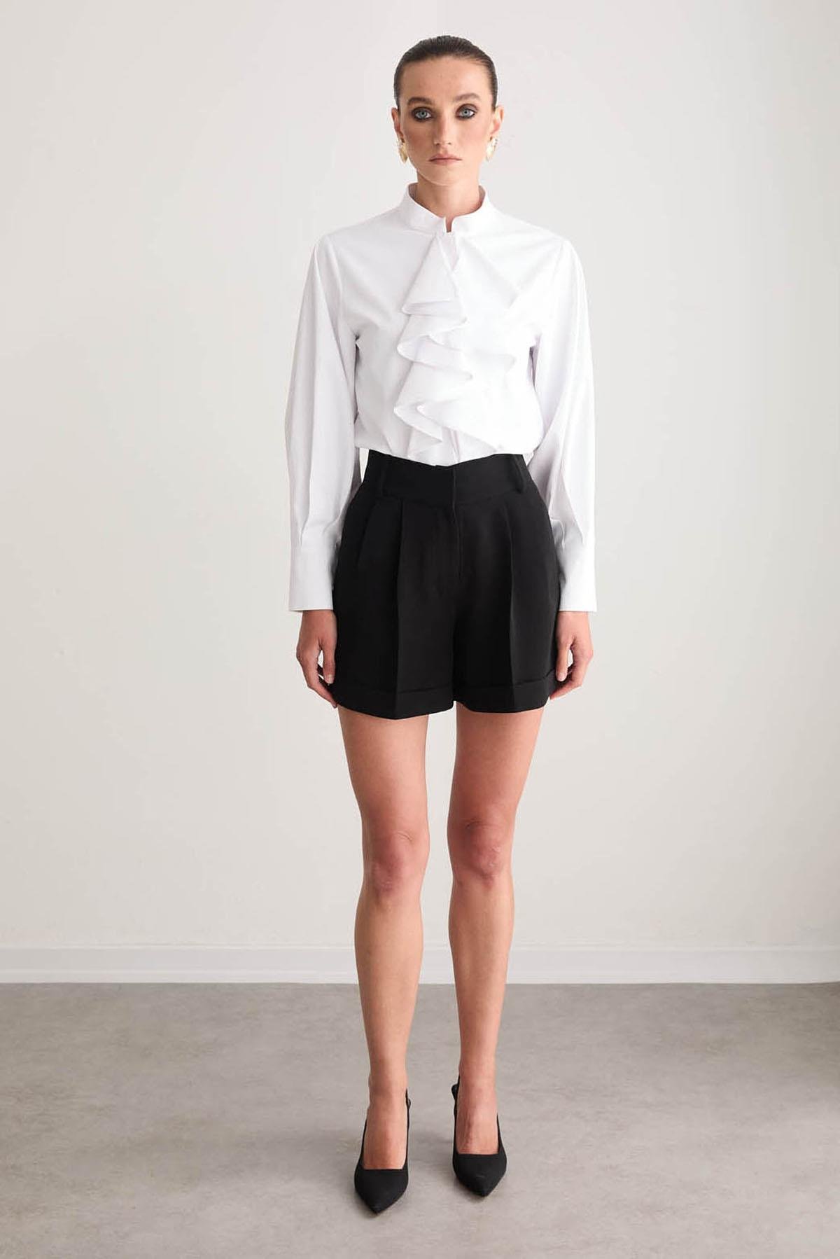 Laura Shorts