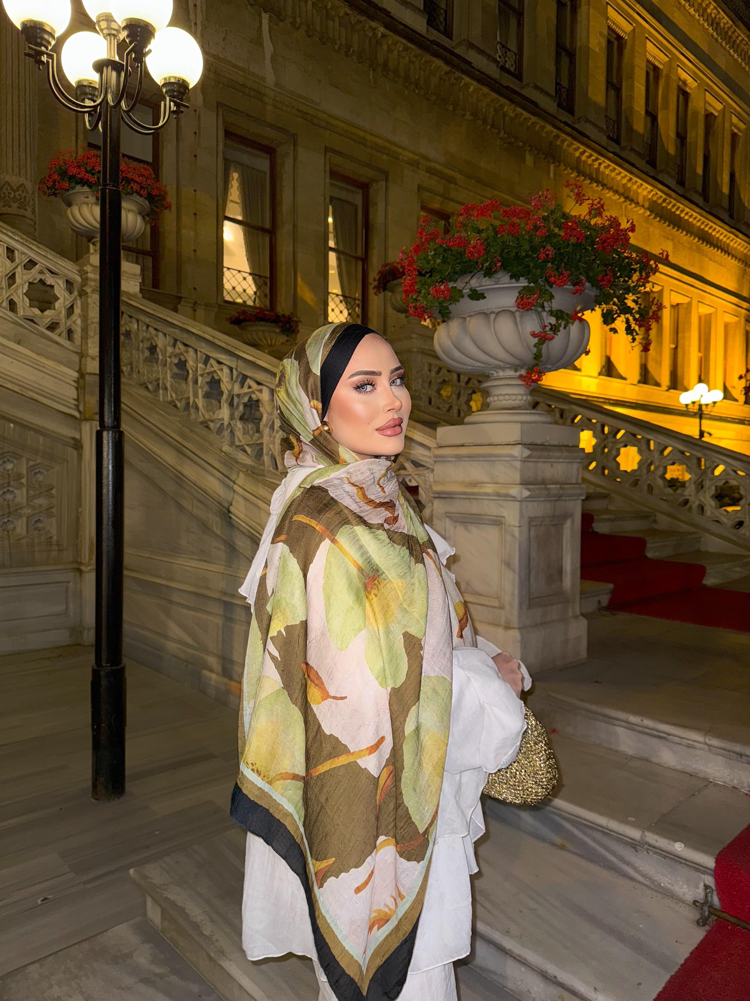 Fahhar Model Bambu İnce Şal Siyaha Yeşil