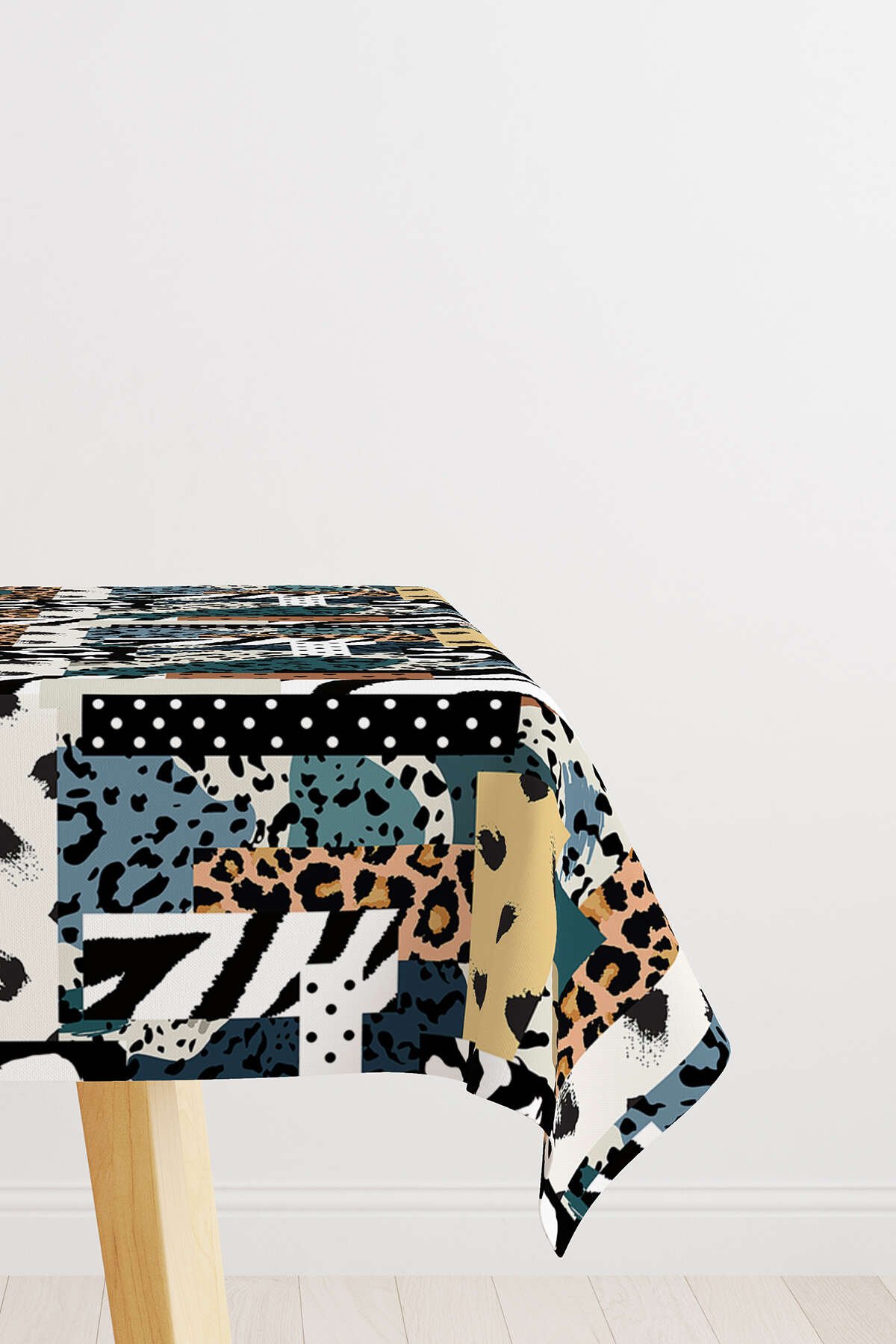 Kahverengi Mavi Modern Leopar Desenli Dijital Baskılı Masaörtüsü CGH354-MS