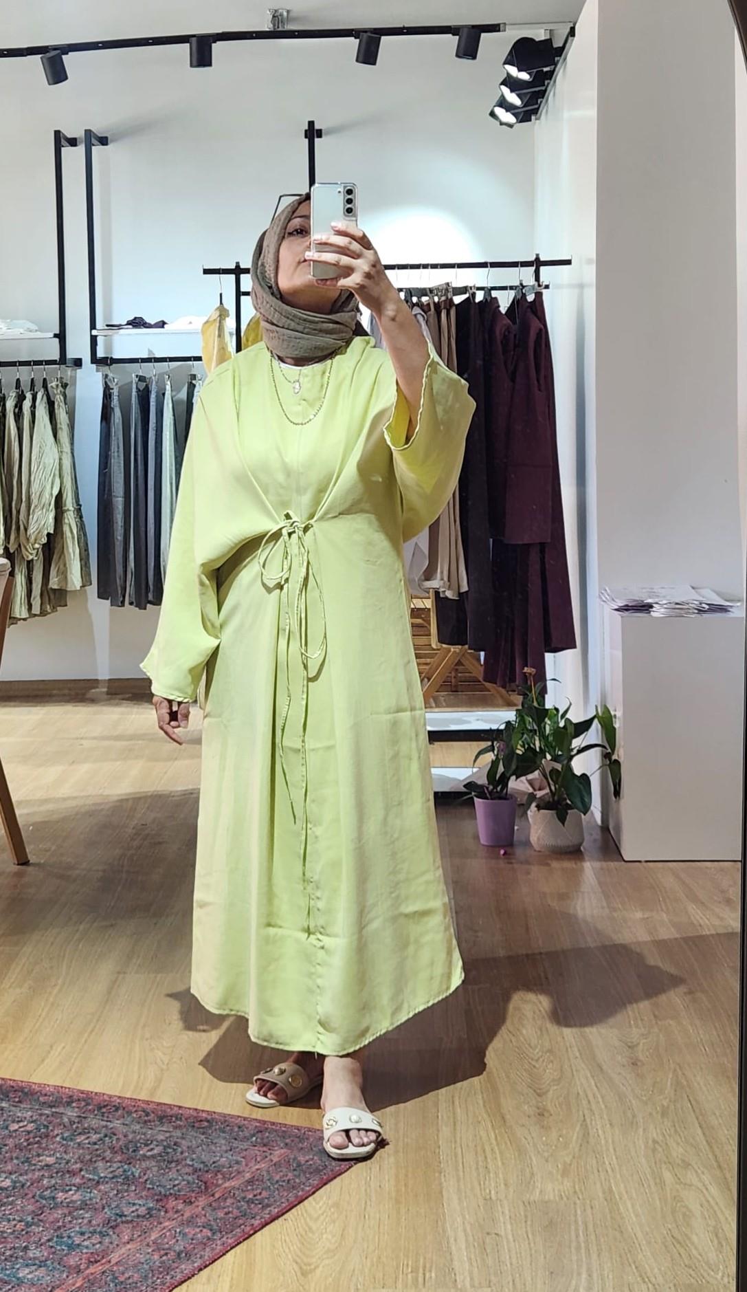 BELDEN BAĞLAMALI ELBİSE