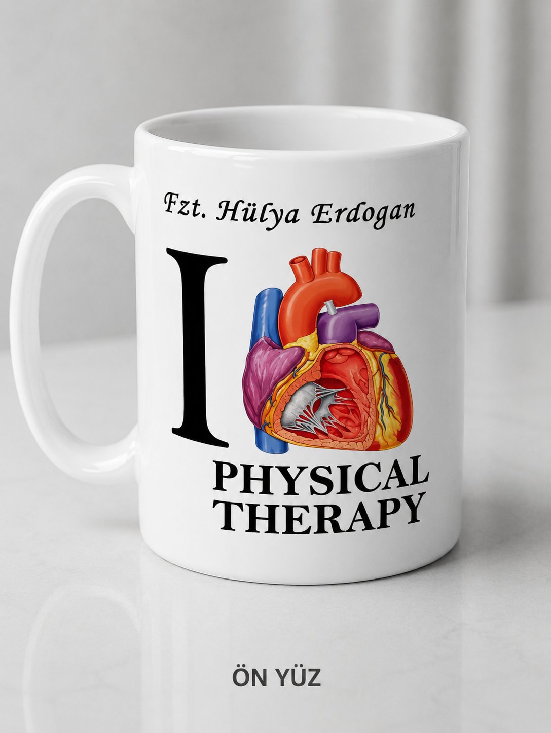 I Love Fizyoterapist Kupası (İsme Özel)