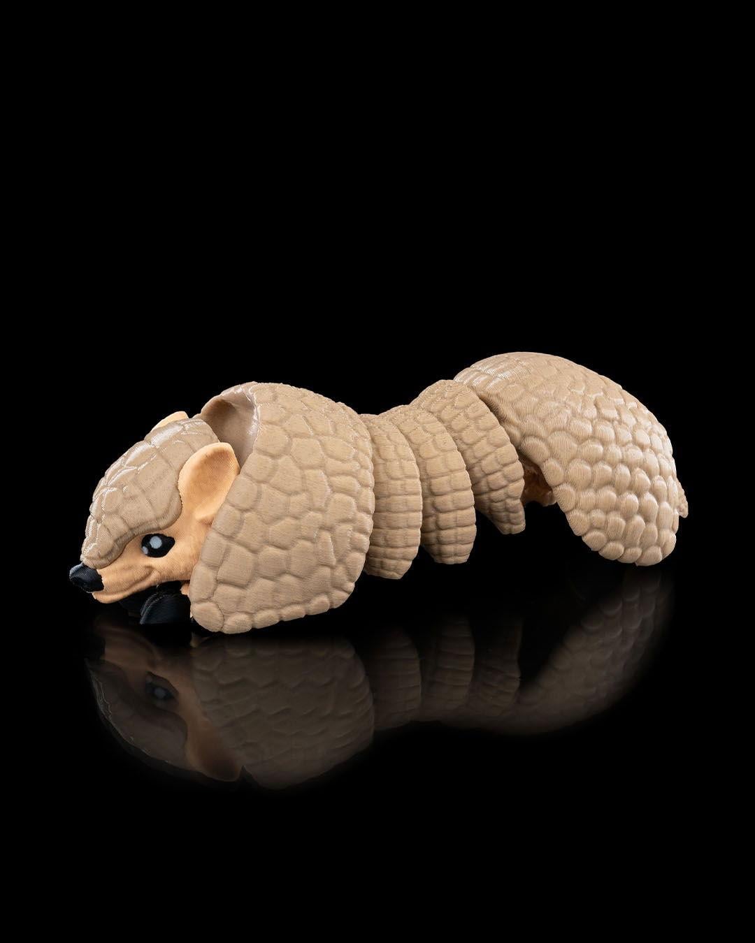 armadillo-figuru--9e0b-.jpg