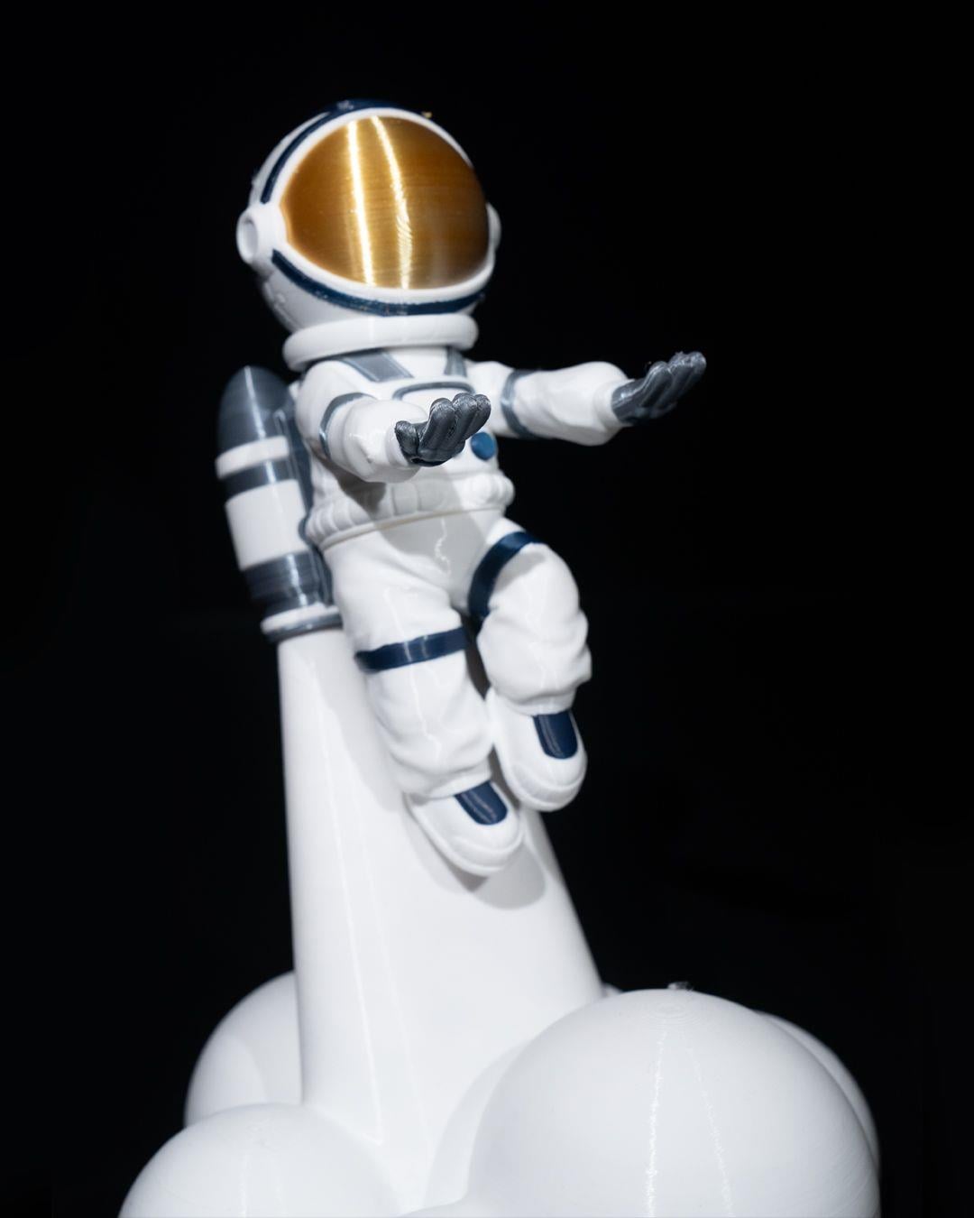 astronot-konsol-tutucu-ec8f2-.jpg
