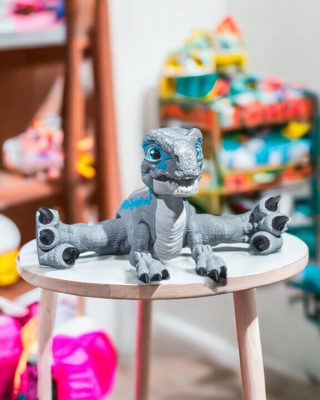 Hareketli Velociraptor Figürü