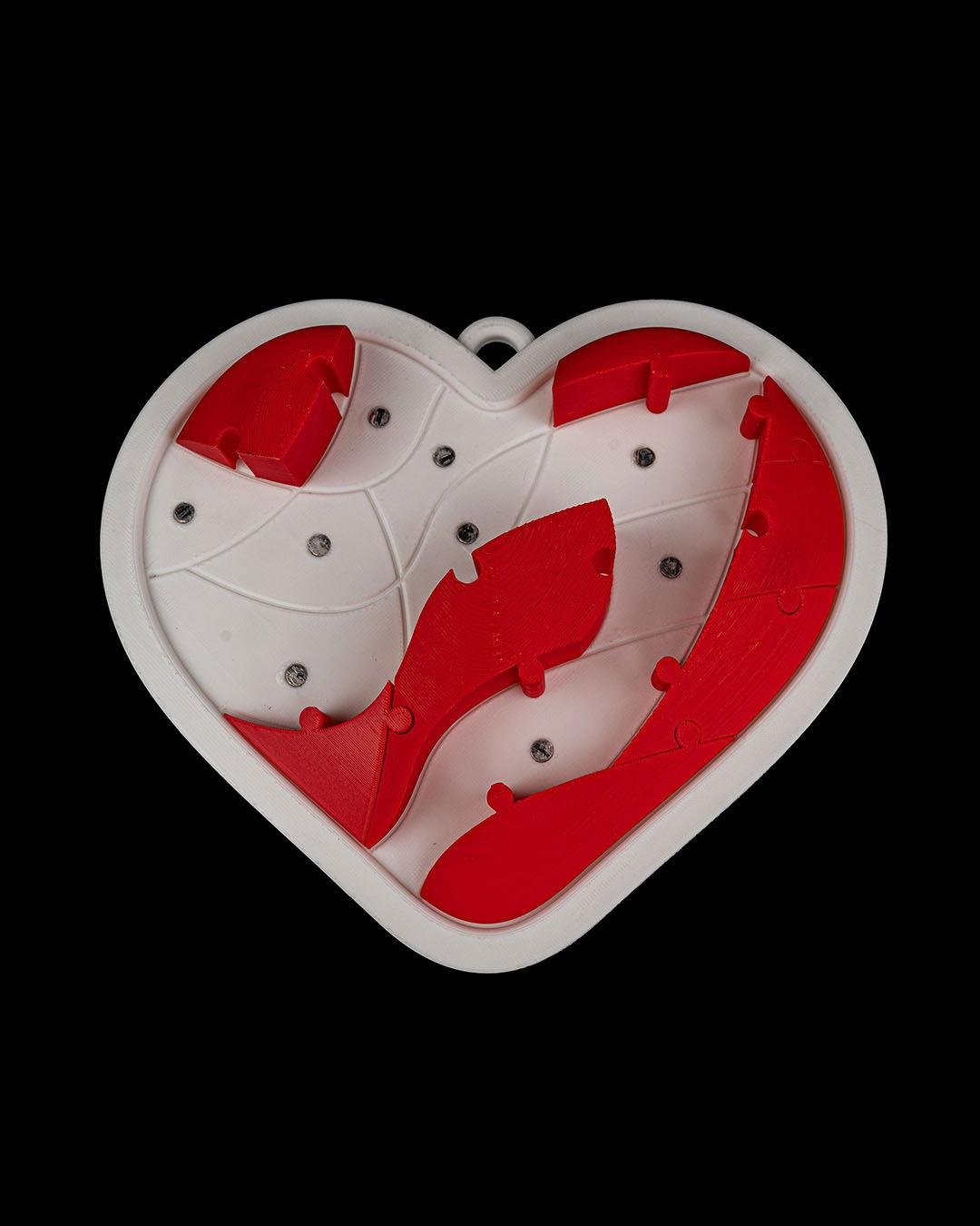 kalpli-puzzle-magnet-9321df.jpg
