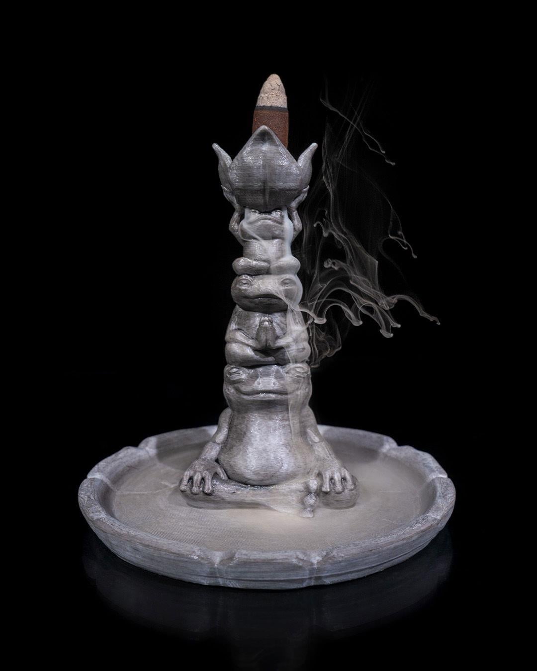kurbaga-totem-dumanlik-0e02b7.jpg