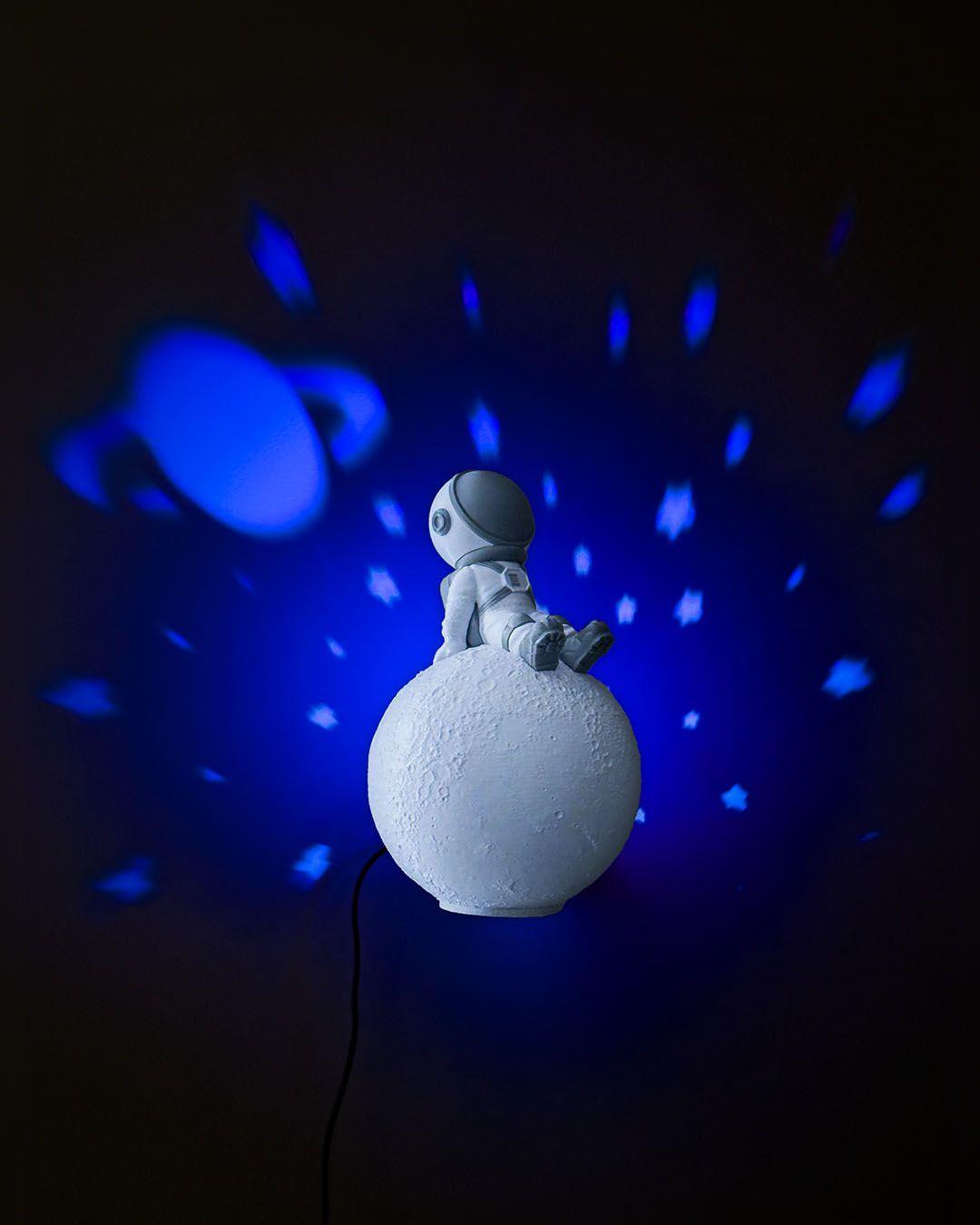 merakli-astronot-figuru-4b2c-a.jpg