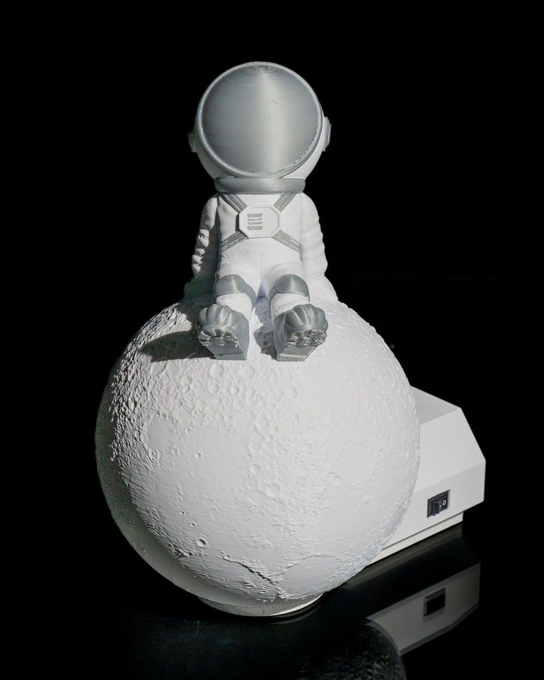 merakli-astronot-figuru-99-457.jpg