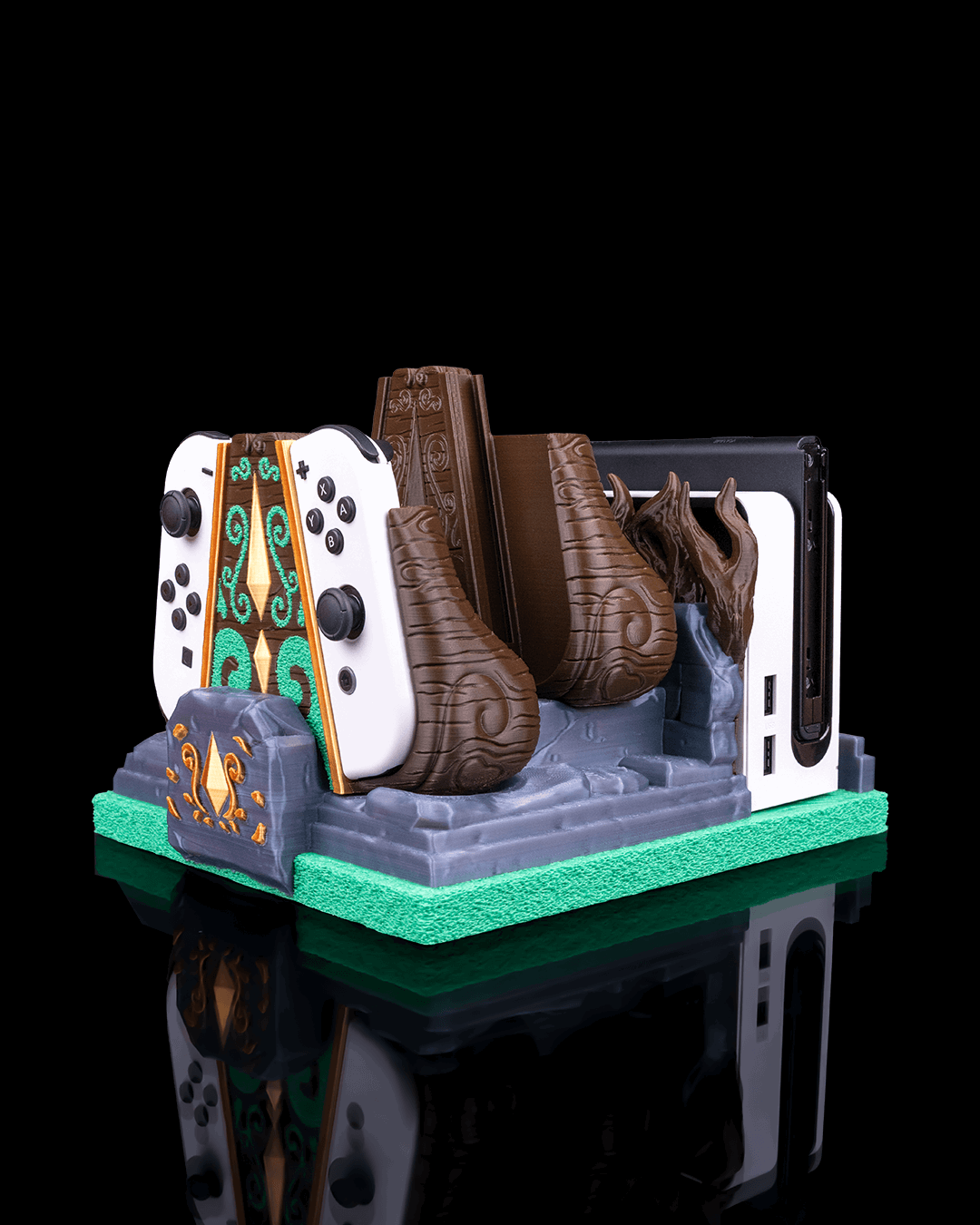 mossy-shrine-dock-cover-and-controller-6-a24c.png