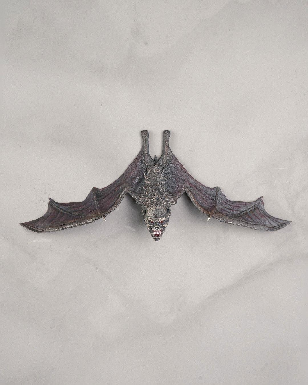 not-quite-a-bat-dekor-2c13d8.jpg
