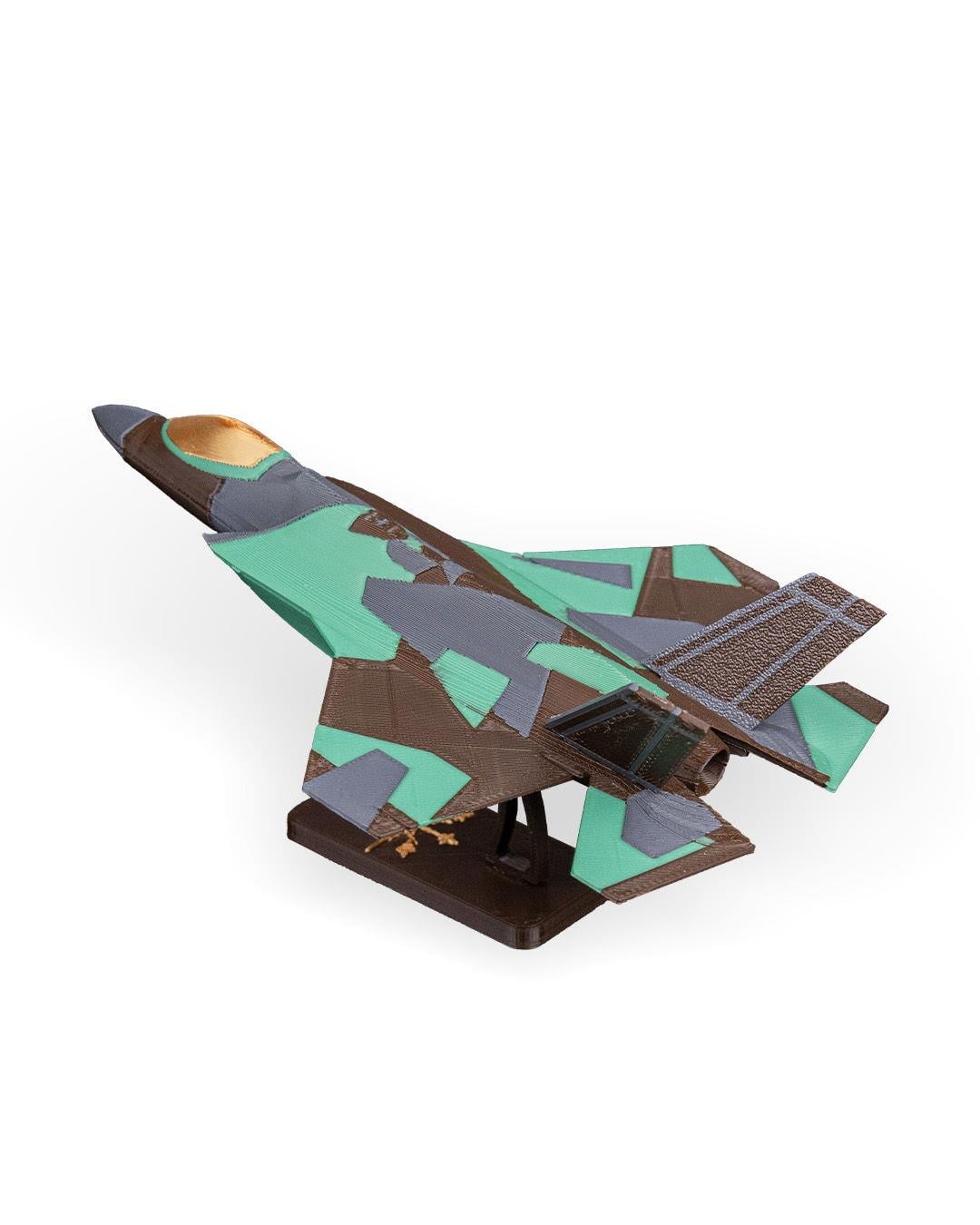 nxt-5-multirole-fighter-figuru-d4f-a6.jpg