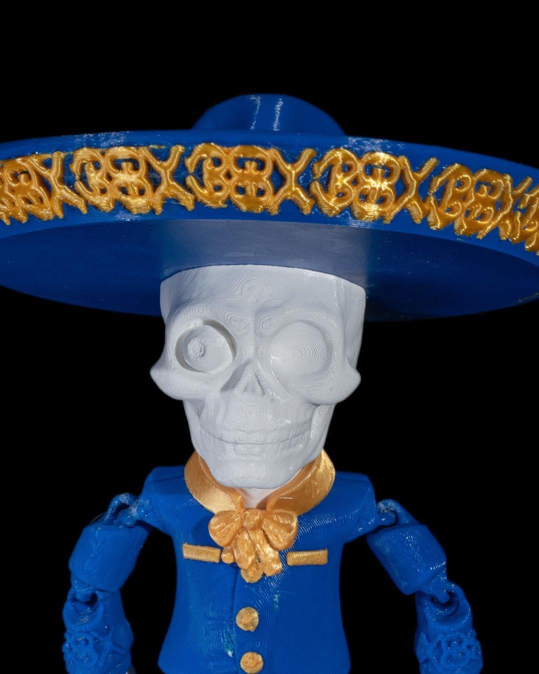 Ölümsüz Mariachi Figürü