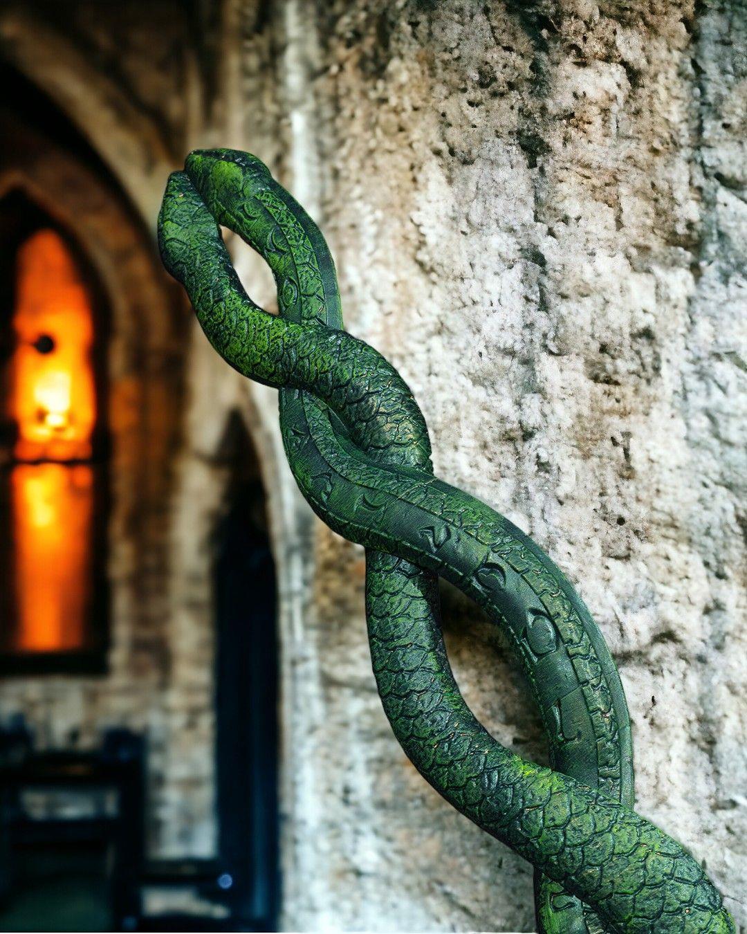 ouroboros-kilici--2d55-.jpg