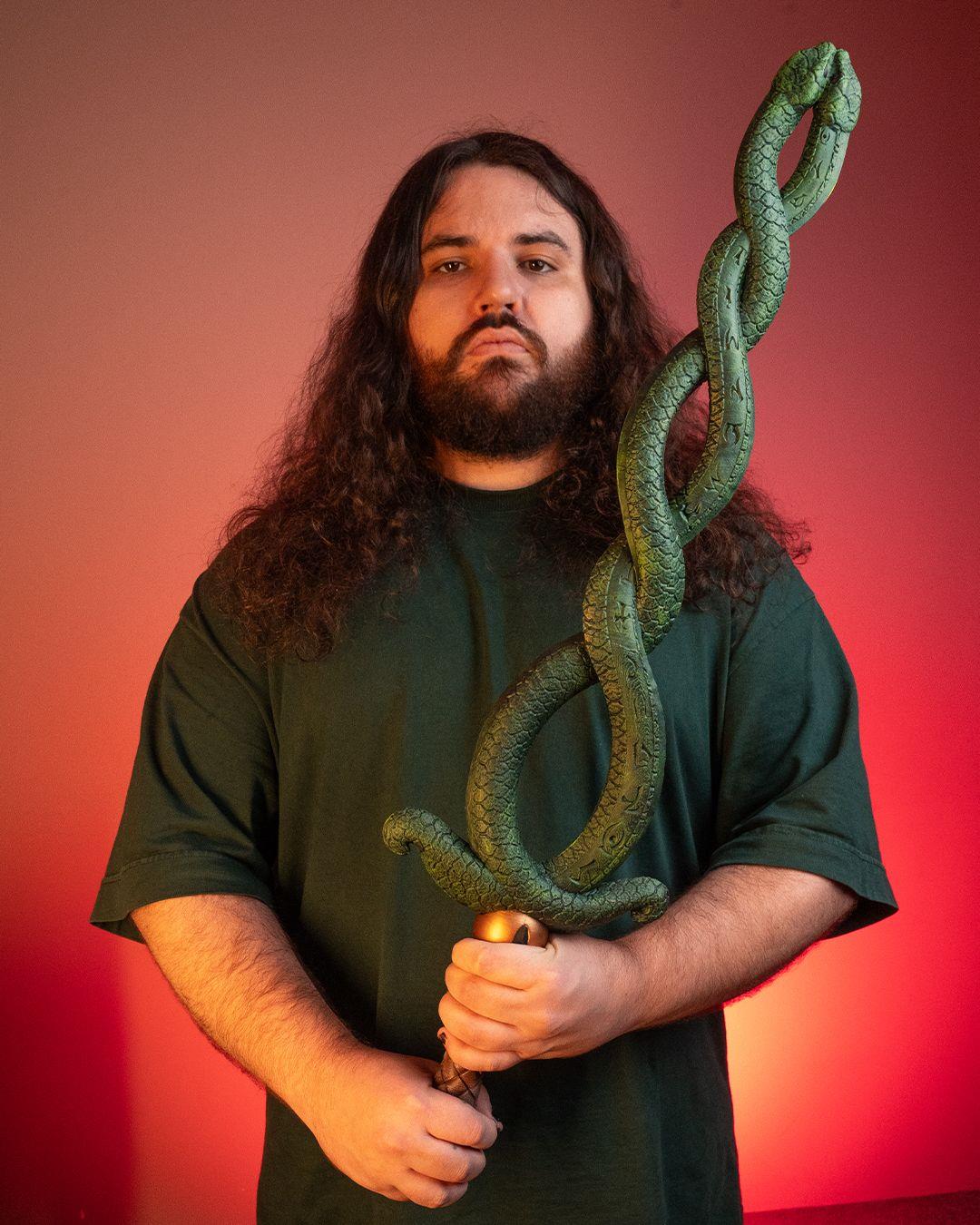 ouroboros-kilici-e06da8.jpg