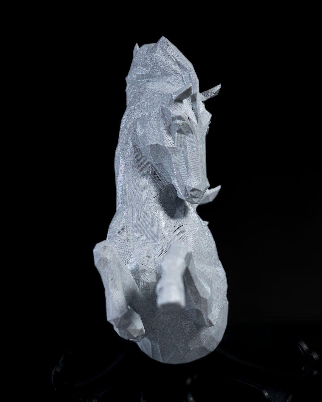 Pegasus Duvar Lambası – LED Aydınlatmalı 3D Dekoratif At Figürü