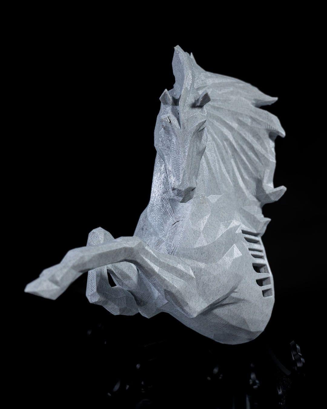 Pegasus Duvar Lambası – LED Aydınlatmalı 3D Dekoratif At Figürü
