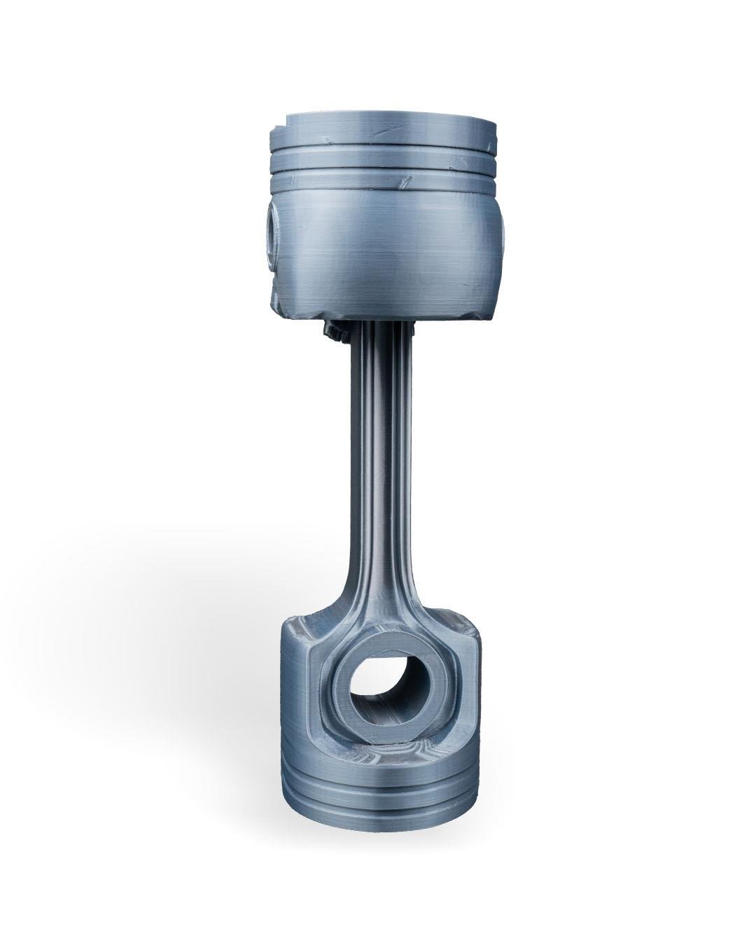 Piston Reaper Kulaklık Standı – Motor Ruhunu Masana Taşı
