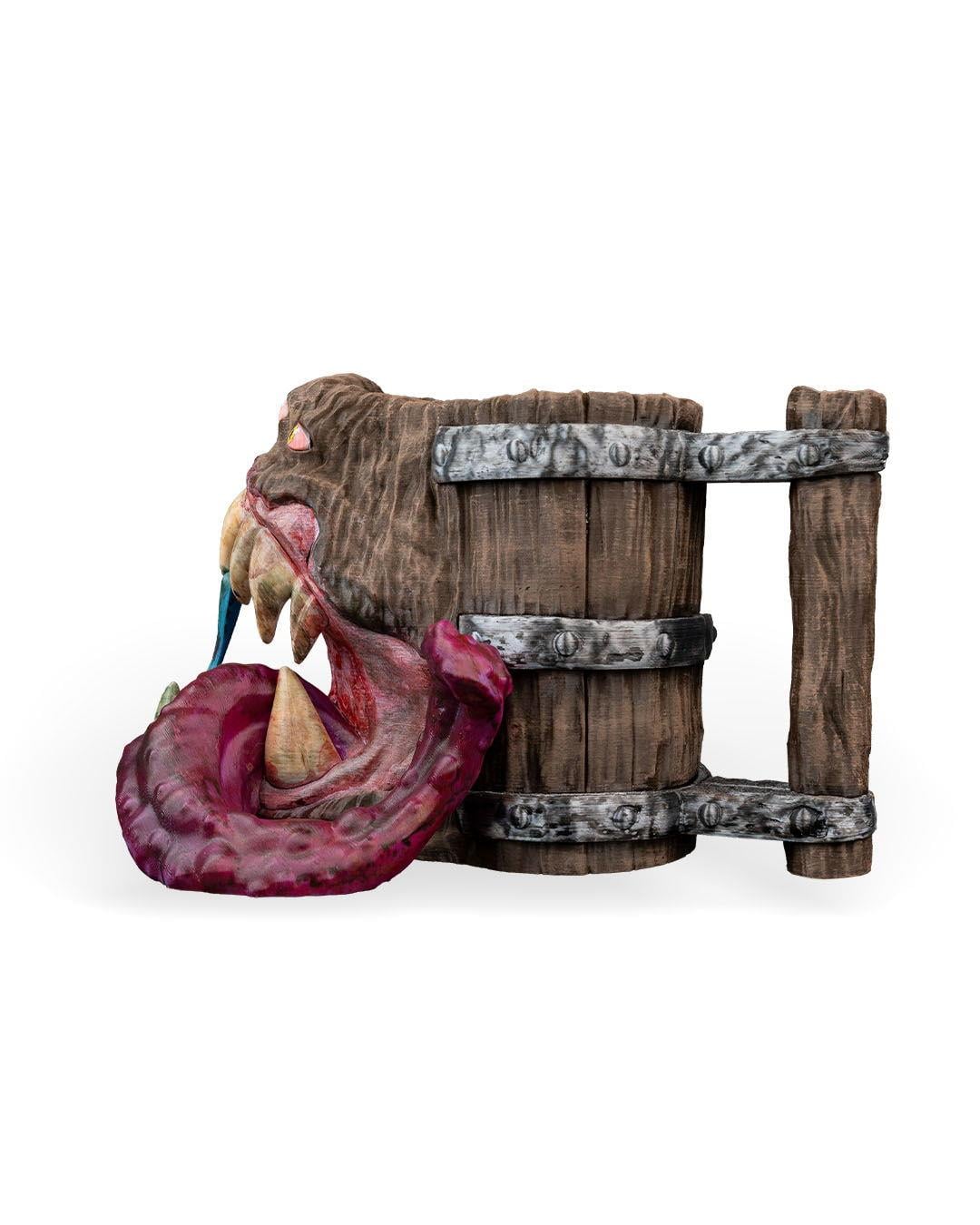 roll-into-the-trap-can-holder-and-dice-9ccb21.jpg
