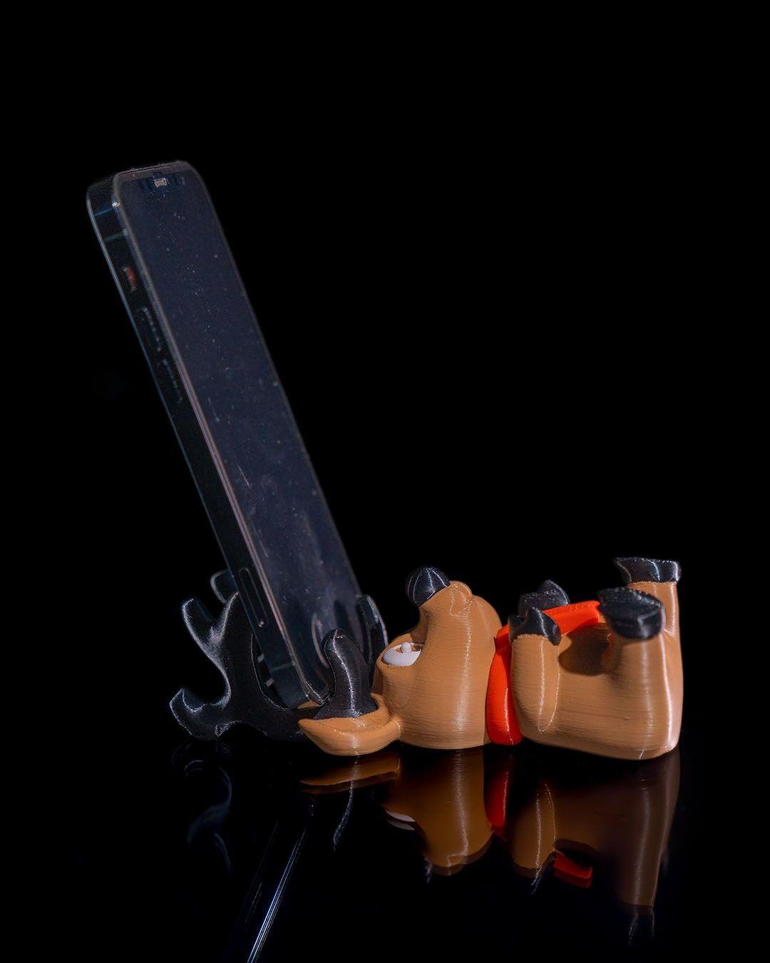 sevimli-ren-geyigi-telefon-standi-e1c79b.jpg