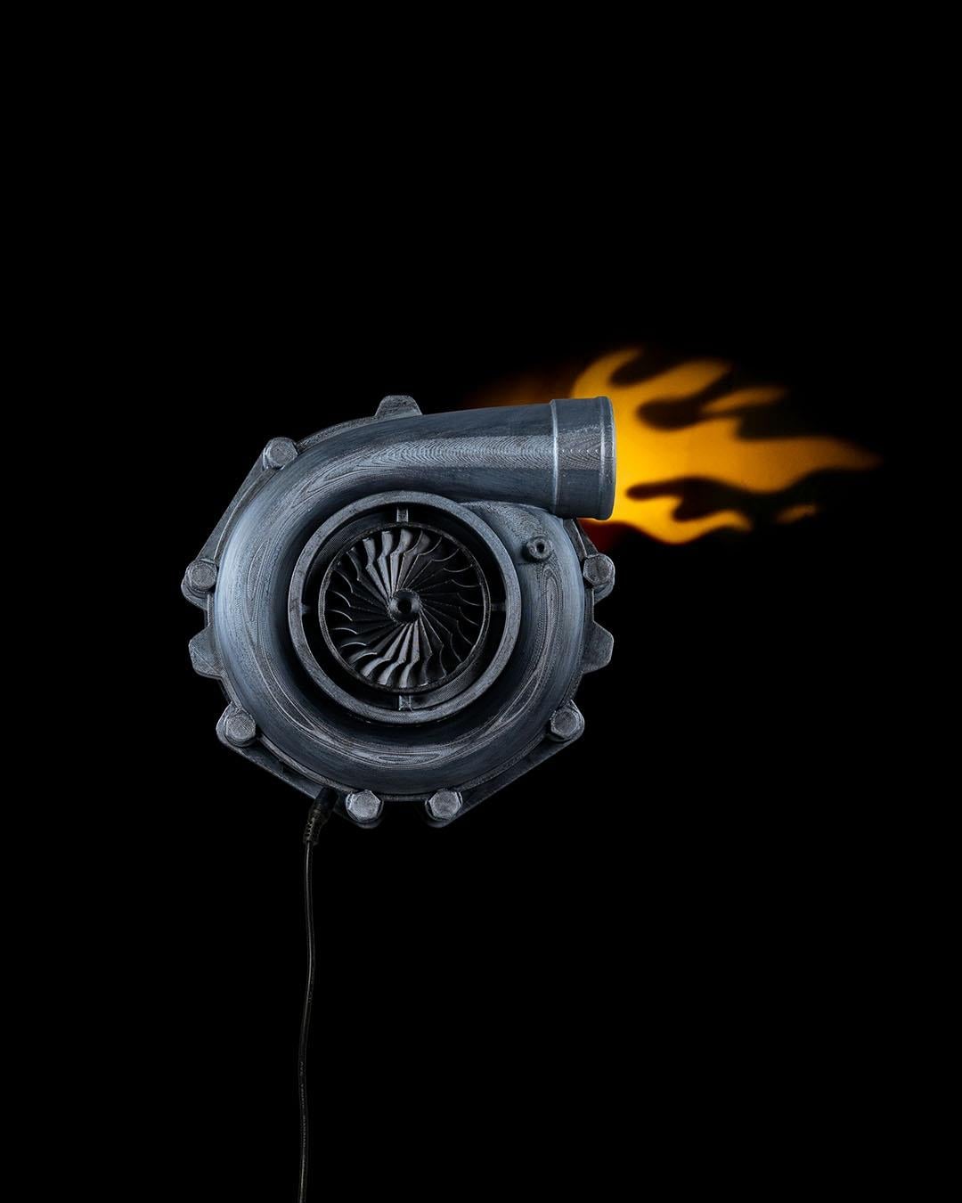 Turbo Inferno Duvar Lambası – Turbo Görünümlü 3D Dekoratif Aydınlatma