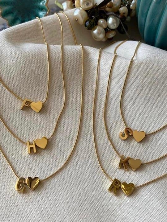 Çelik Kalp Charmlı Harf Kolye