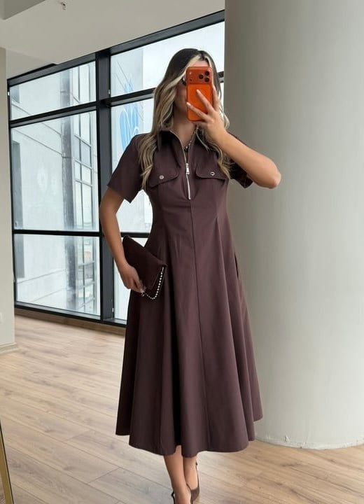 Kahve Yakası Fermuar Detaylı Poplin Elbise