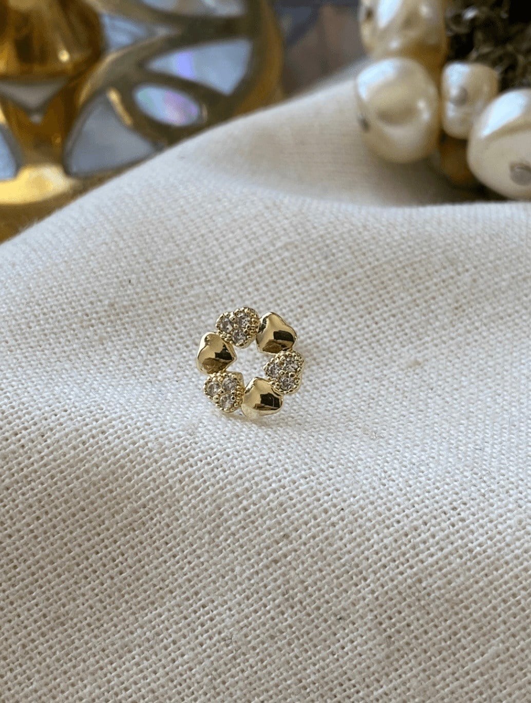Kalp Taş Detaylı Halka Piercing