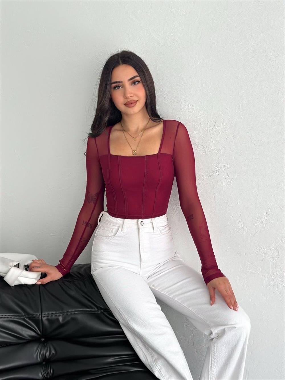 Kare Yakalı Tül Crop