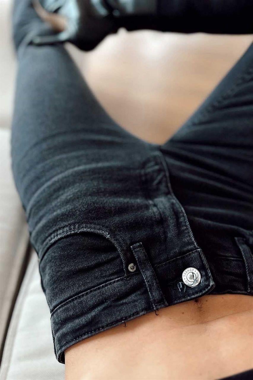 Kesik Paçalı Boyfitt Jean