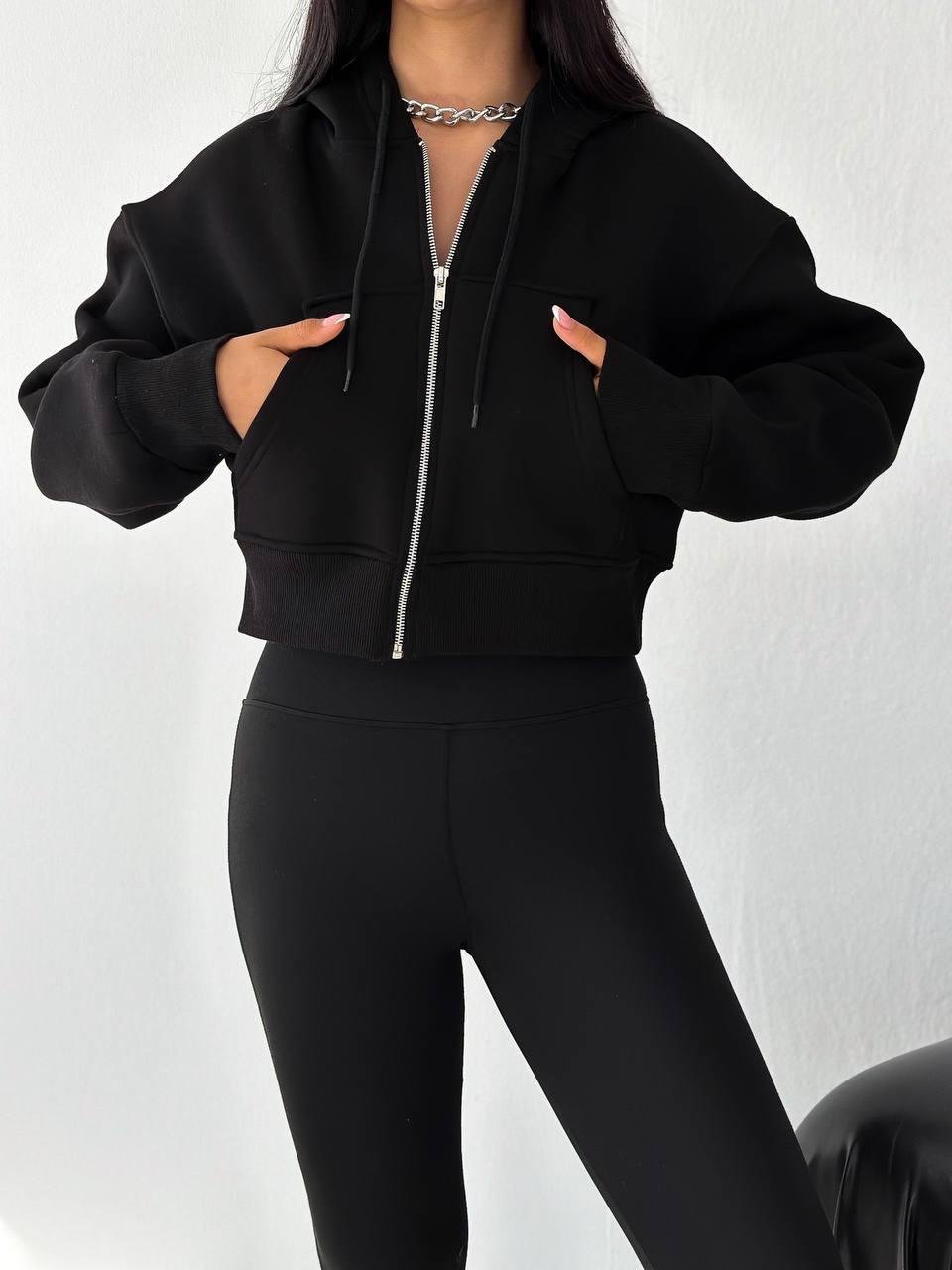 Siyah Fermuarlı Şardonlu Crop Sweatshirt