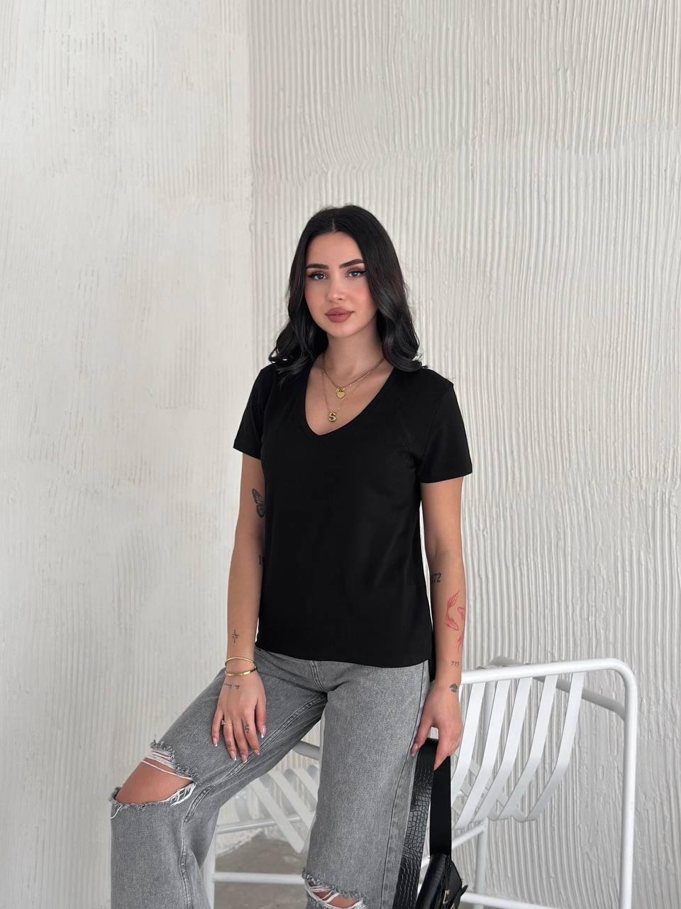 V Yaka T-Shirt