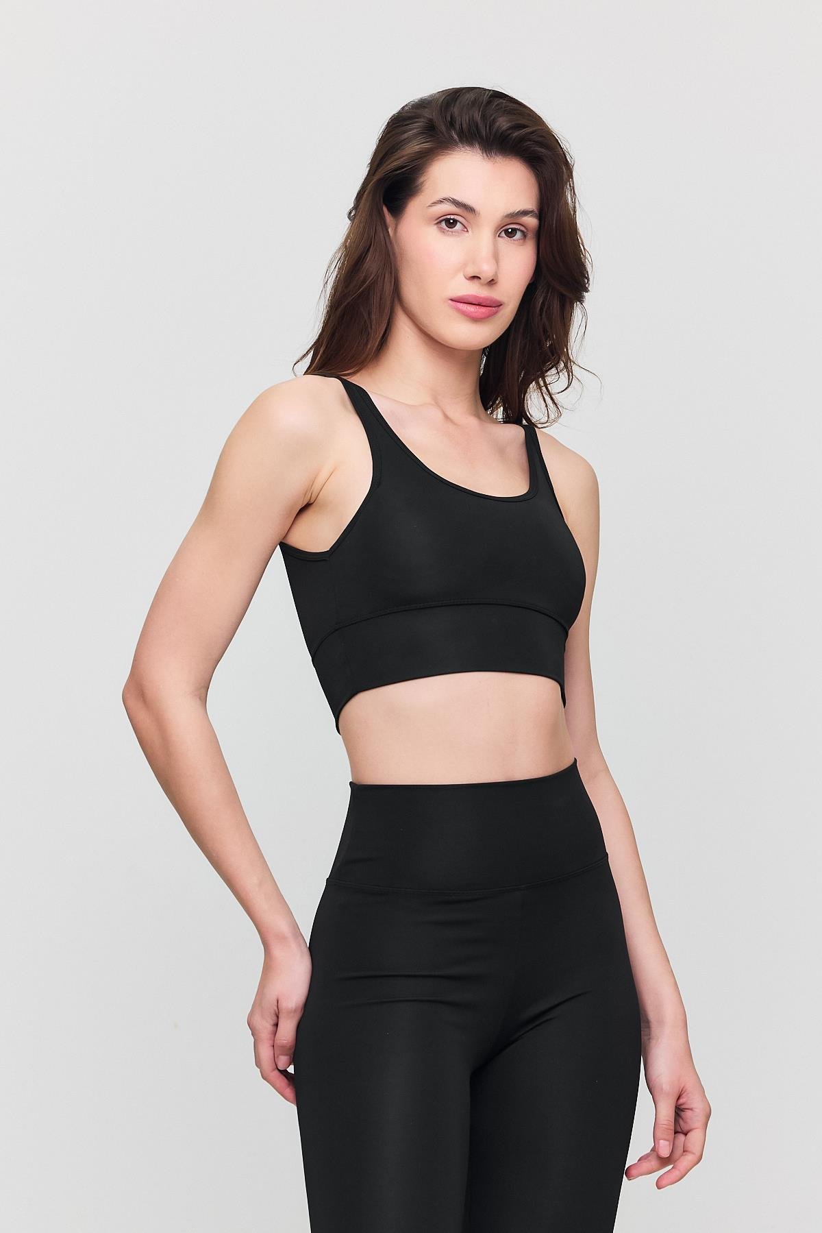 Kadın Toparlayıcı Pedli Siyah Spor Bra