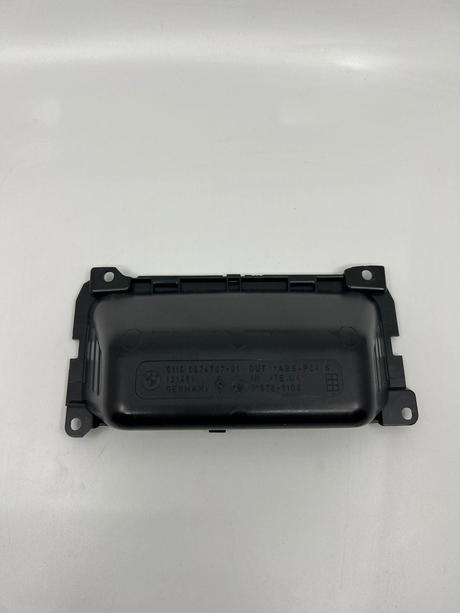Bmw E60 LCI Orta Kaplama Eşya Gözü 6 974 707