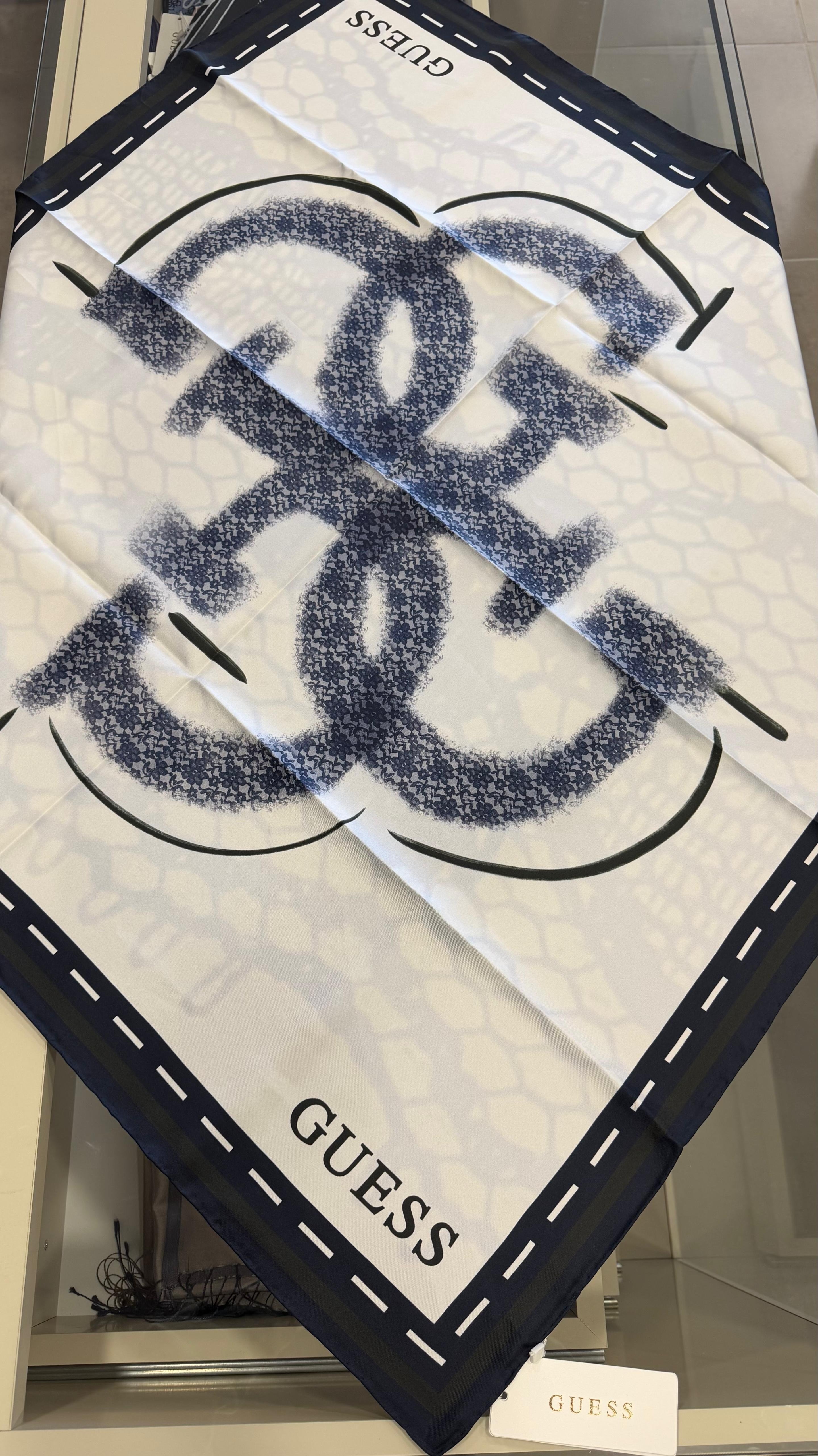 GUESS Twill İpek Eşarp