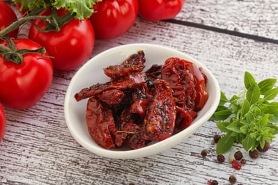 Kuru Domates – 1 Kg Yoğun Aromalı, Doğal Güneş Kurusu Lezzet