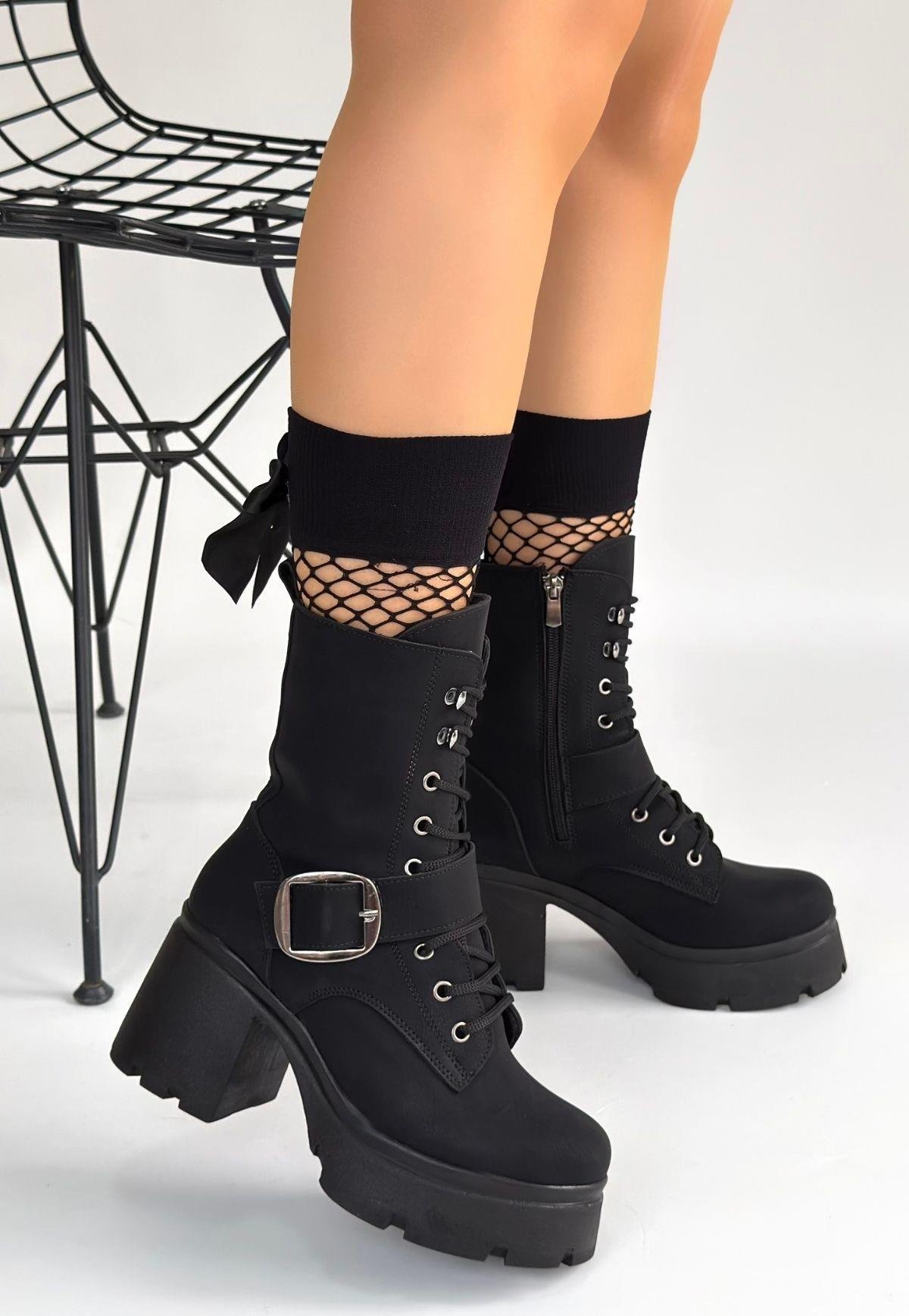 Linma Siyah Nubuk Bağcıklı Topuklu Bot