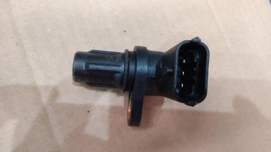 EKSANTRIK DEVIR SENSORU  FIAT PALIO I  LINEA  TIPO  ALBEA DOBLO LINEA PUNTO II 1214   4679