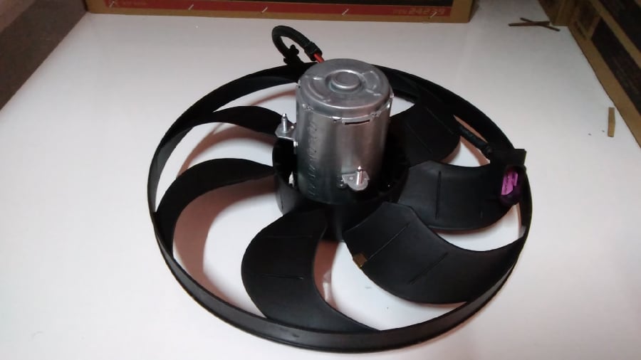 FAN MOTORU > VW GOLF IVPOLO KLIMALI