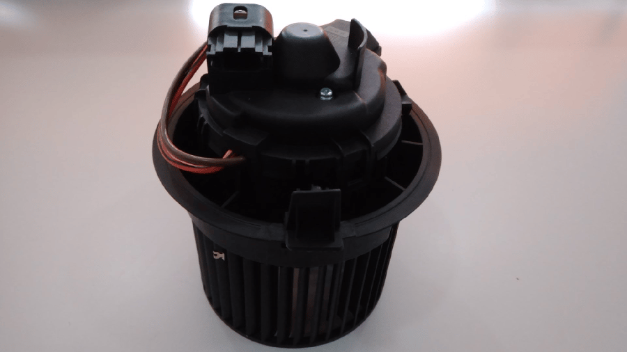 KALORIFER MOT DACIA LOGAN 2  LOGAN MCV 2  SANDERO 2 272100975R
