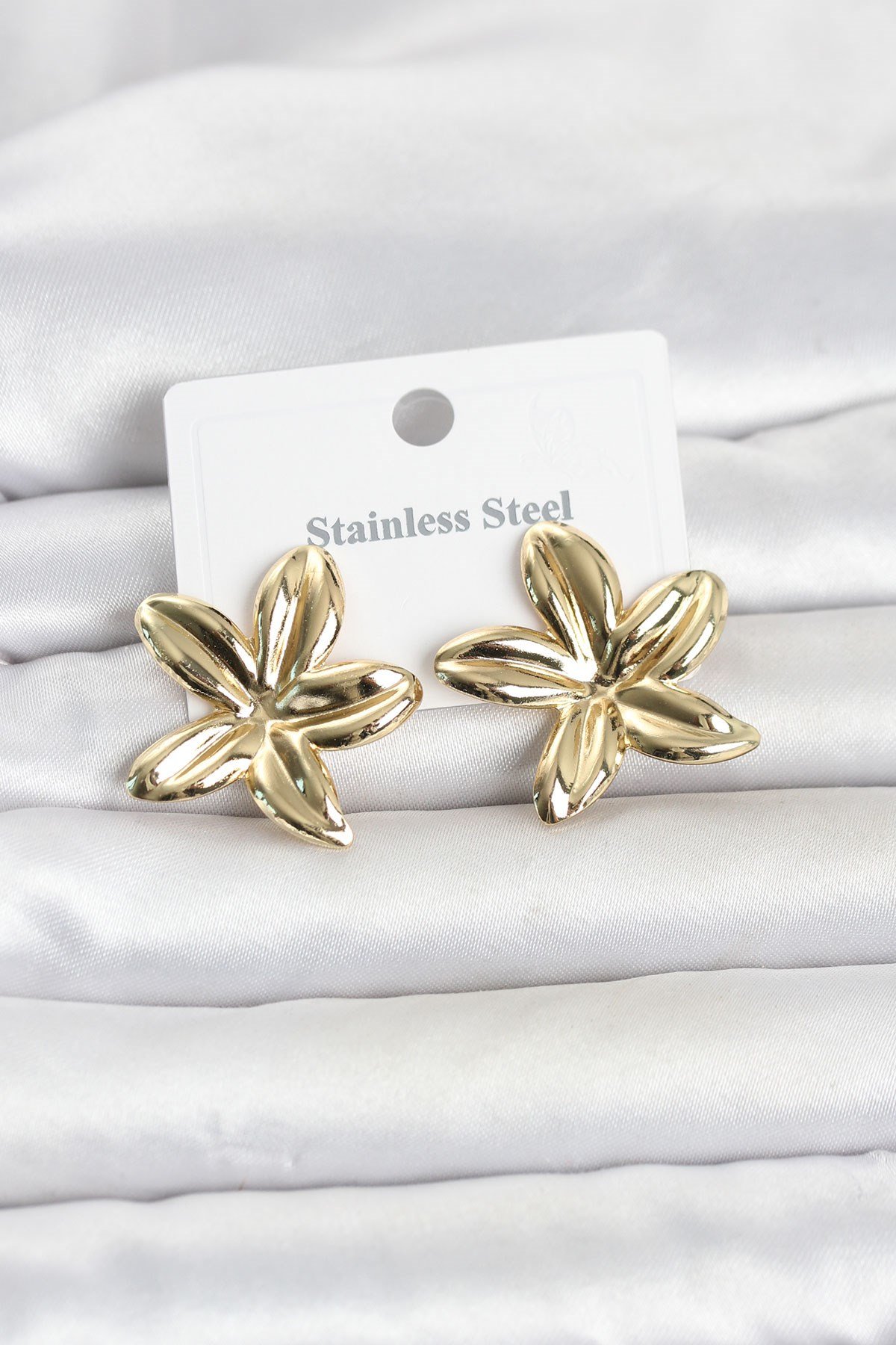 316L Çelik Gold Renk Lotus Çiçeği Model Kadın Küpe
